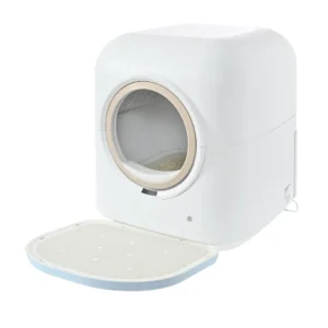 10005 Cat using self-cleaning automatic litter box with APP control in modern home
