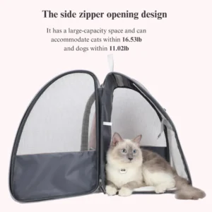 10004 Durable zippers and reinforced stitching of pet travel backpack