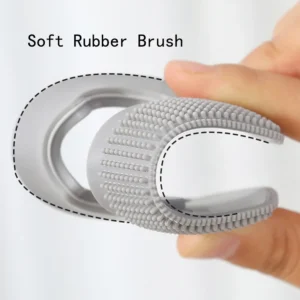 10005 Close-up of Soft TPR Bristles on Grey Mini Pet Hair Remover