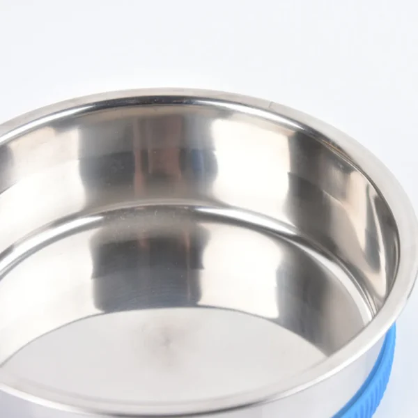 10002 High-quality stainless steel interior of pet feeding bowl