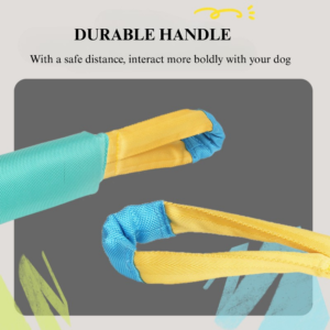 10002 Close-up of reinforced dog tug rope toy handle and stitching