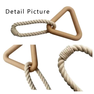 10002 Close-up of triangle TPR dog chew toy with cotton rope – strong, safe, and bite-resistant