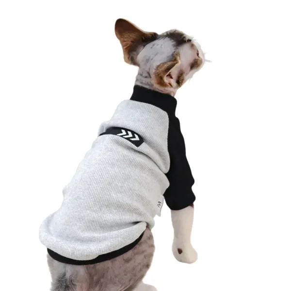 10004 Soft cotton fabric details of wholesale cat sweatshirt – comfortable pet clothing for retailers