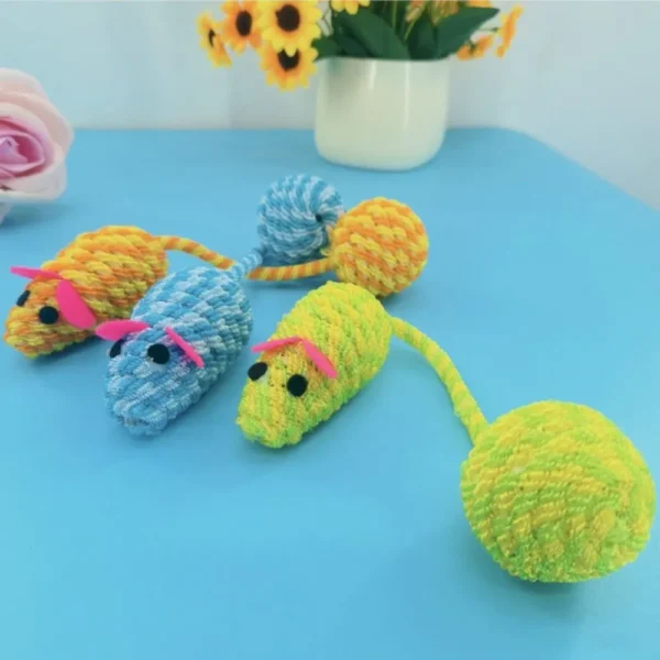 10005 Interactive woven mouse cat toy with tail ball for chasing and chewing