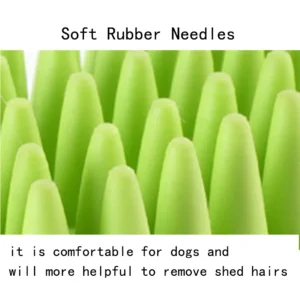 10005 Close-up of durable rubber grooming brush with soft spikes for cat and dog bathing