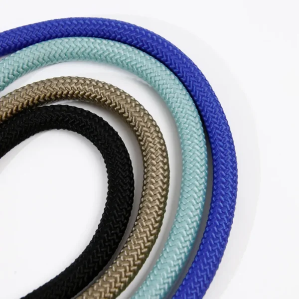 dchwm0143674-06.webp Outdoor Woven Lead P Type Rope Pet Dog Leashes – product view 6