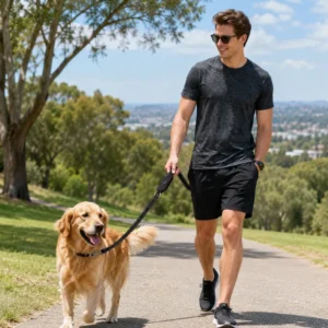 dchwm0260165-05.webp Reflective Dog Leash with Built-In Poop Bag Holder – product view 5
