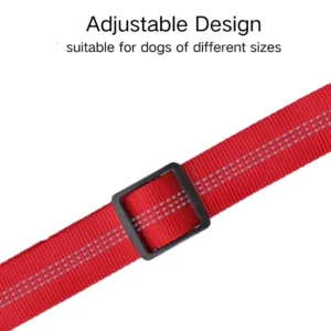 dctwm0032772-04.webp Car Safety Leash for Dogs with Elastic and Adjustable Strap – product view 4