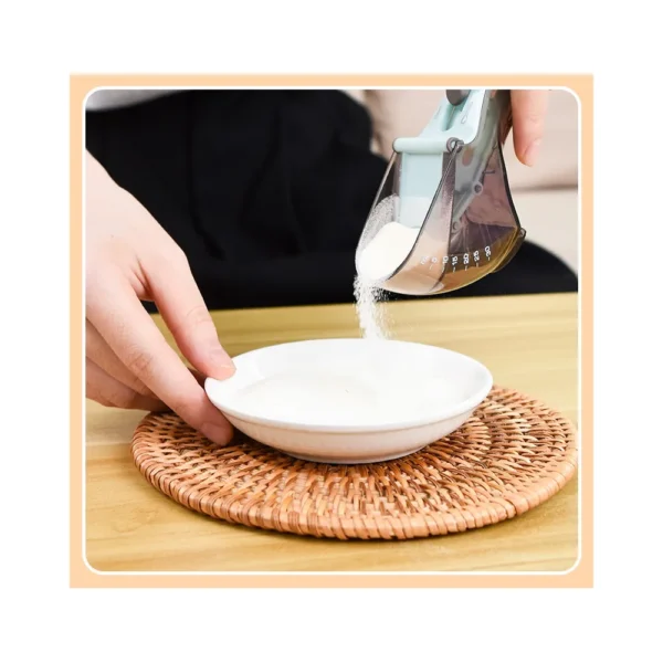 dfwwm0001705-03.webp Adjustable Pet Food Scoop with Measuring Scale, Dog & Cat Food Portion Control – product view 3