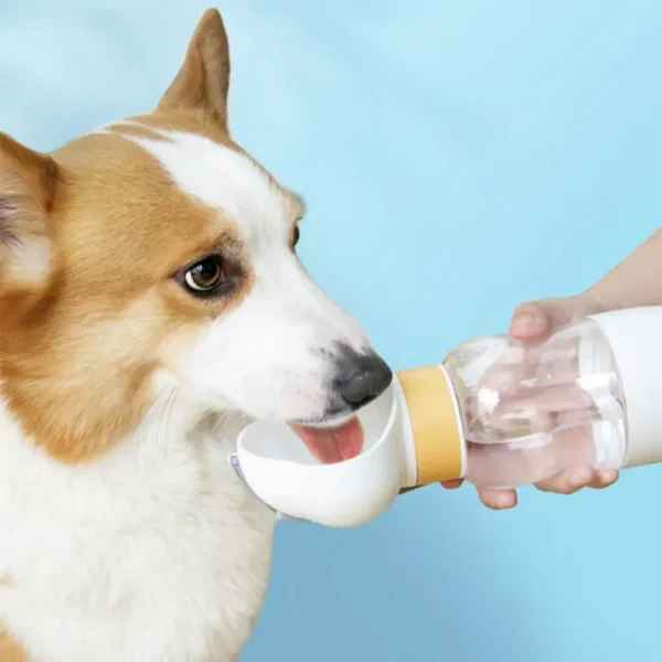 dfwwm0037574-05.webp Cute Cloud Portable Pet Food Storage Dog Travel Water Bottle – product view 5
