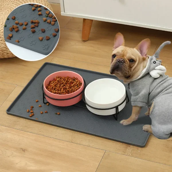 dfwwm0041107-04.webp Paw Pattern Silicone Pet Food Mat Waterproof Anti-Slip Dog Placemat Bowl Mats – product view 4