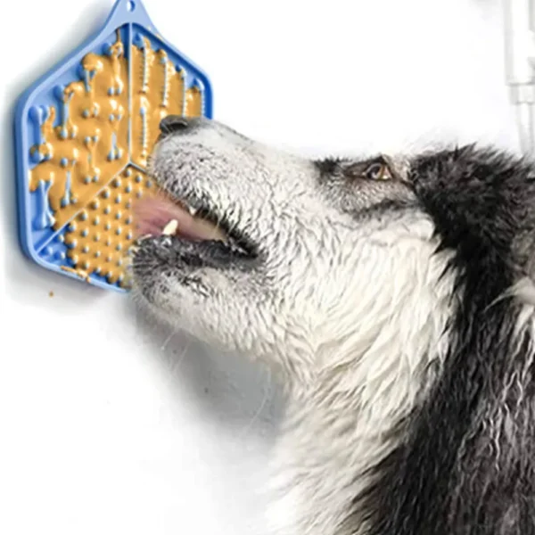 dfwwm0109366-07.webp Silicone Pet Slow-Feeding Plate with Suction Cup Anti-Choking Licking Mat – product view 7