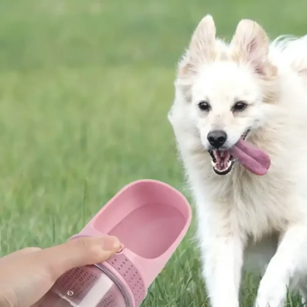 dfwwm0130931-07.webp Foldable Dog Water Bottle Portable Dog Water Dispenser – product view 7