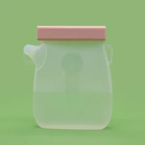 dfwwm0137528-02.webp Portable Silicone Water Bag for Dogs Pet Water Dispenser for Outdoor Use – product view 2
