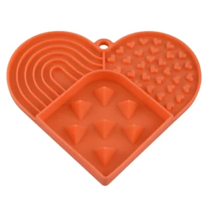 dfwwm0153668-05.webp Valentine's Day Heart-Shaped Non-Slip Slow Feed Design Silicone Pet Lick Mat – product view 5