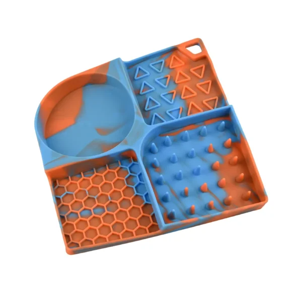 dfwwm0153892-01.webp Colorful Slow Feed Design Silicone Pet Lick Mat with Suction Base