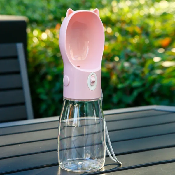 dfwwm0161218-03.webp Portable Leak Proof Pet Water Bottle with Strap – product view 3