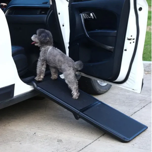 jfp-tr-00024-g03.webp Two-Fold Portable Anti-Slip Stair Pet Ramp for Dogs view 4