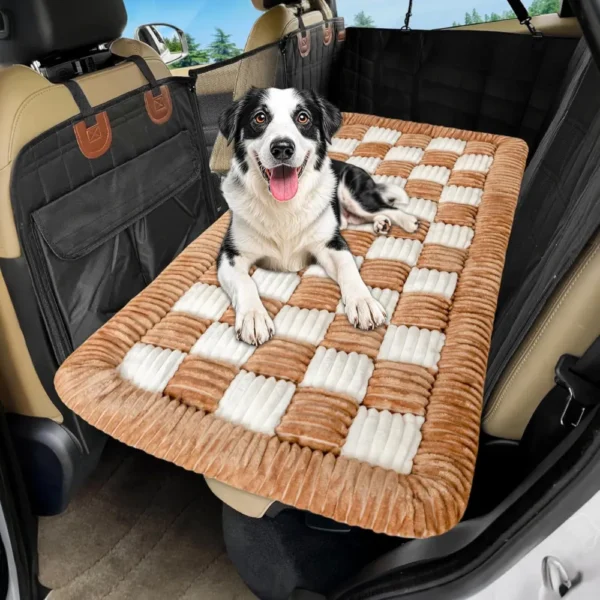 jfp-tr-00046-g03.webp Thickened Checkered Pattern Polyester Fabric Car Seat Pet Mat view 4