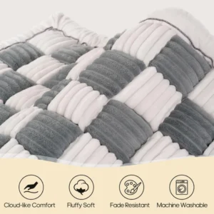 jfp-tr-00046-g05.webp Thickened Checkered Pattern Polyester Fabric Car Seat Pet Mat view 6