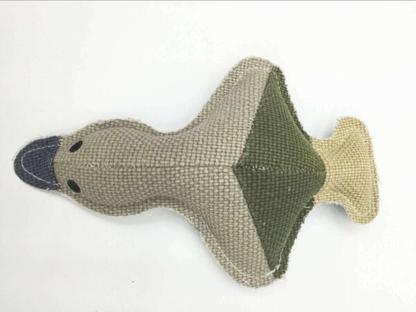 Large Linen Triangle Dart QC-010