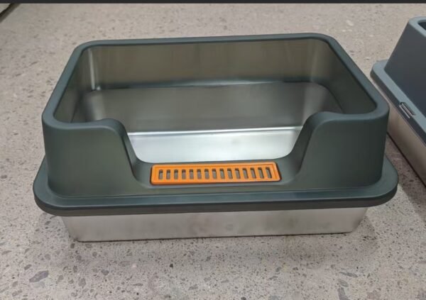 Semi-Closed Stainless Steel Cat Litter Cat Box